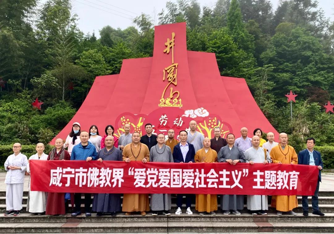同为少数民族政权,为何元朝不足百年而亡,清朝却能延续近300年